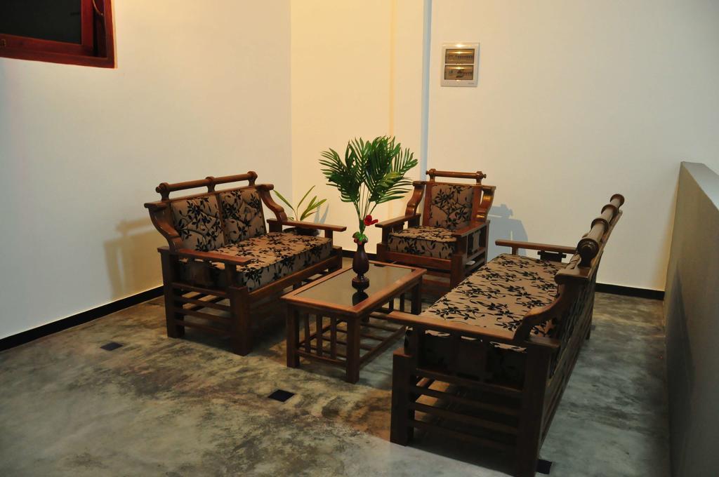 Asantha Guest House Unawatuna Eksteriør billede