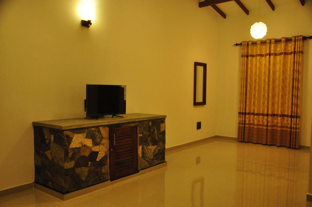 Asantha Guest House Unawatuna Værelse billede
