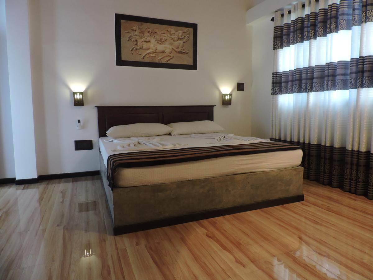 Asantha Guest House Unawatuna Eksteriør billede
