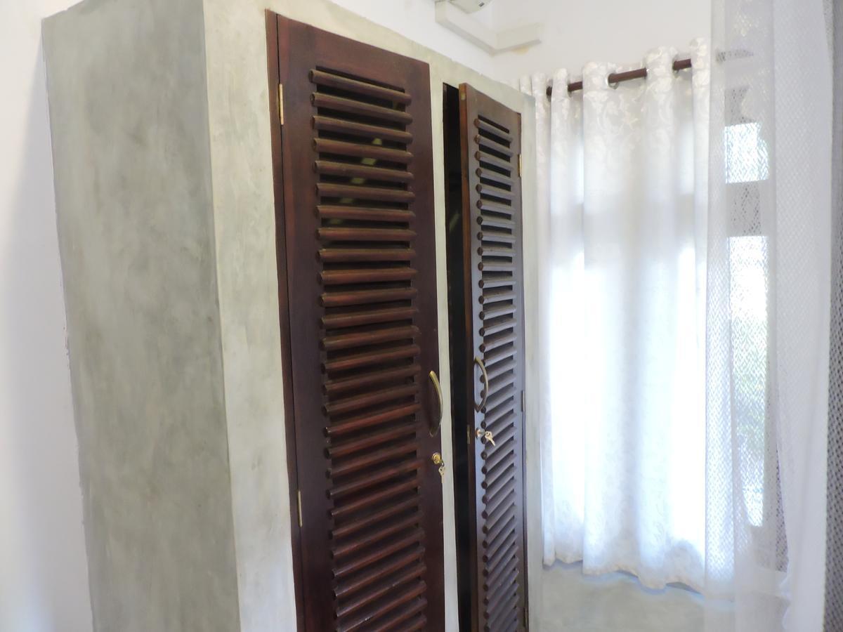 Asantha Guest House Unawatuna Eksteriør billede
