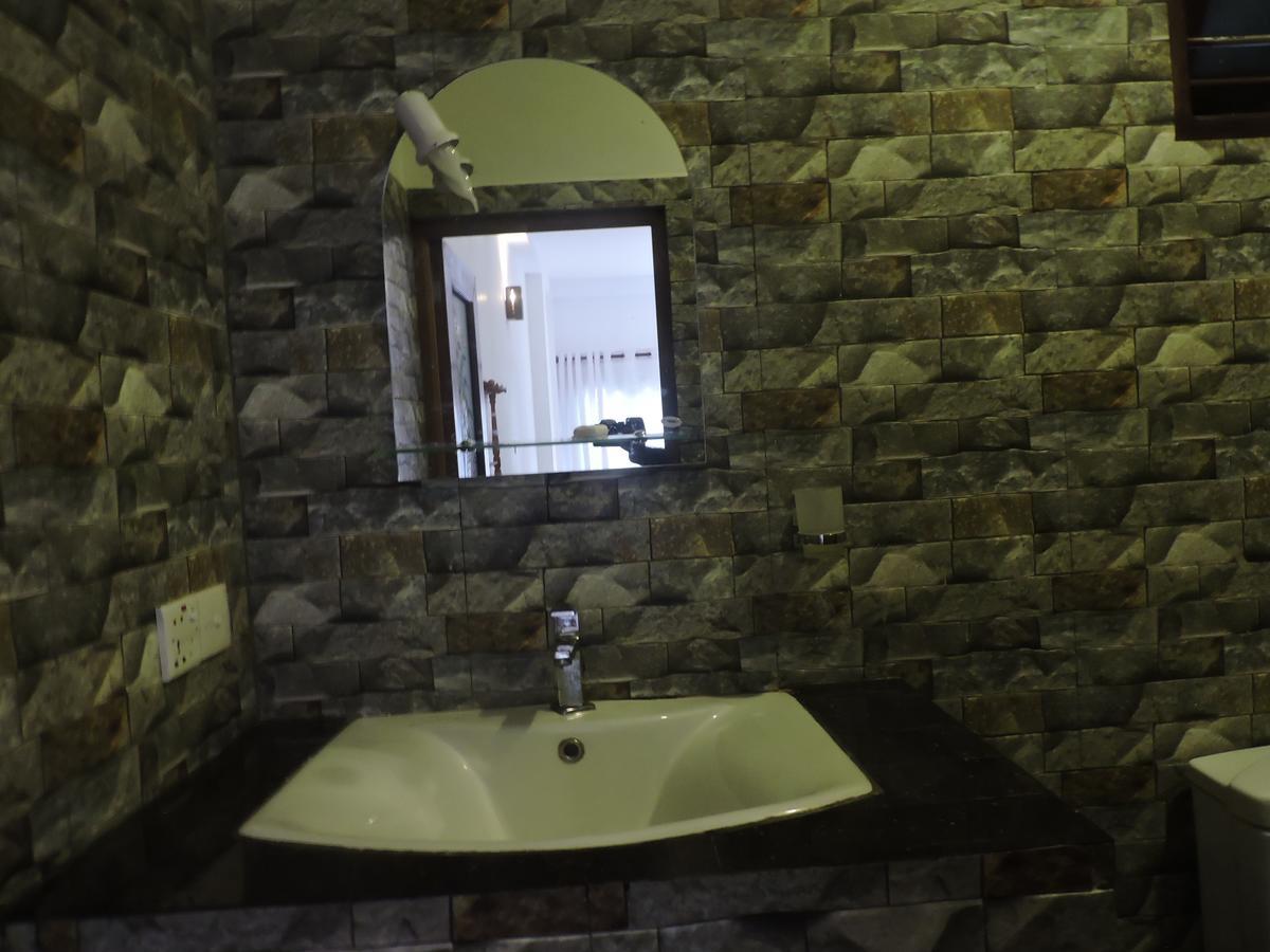Asantha Guest House Unawatuna Eksteriør billede