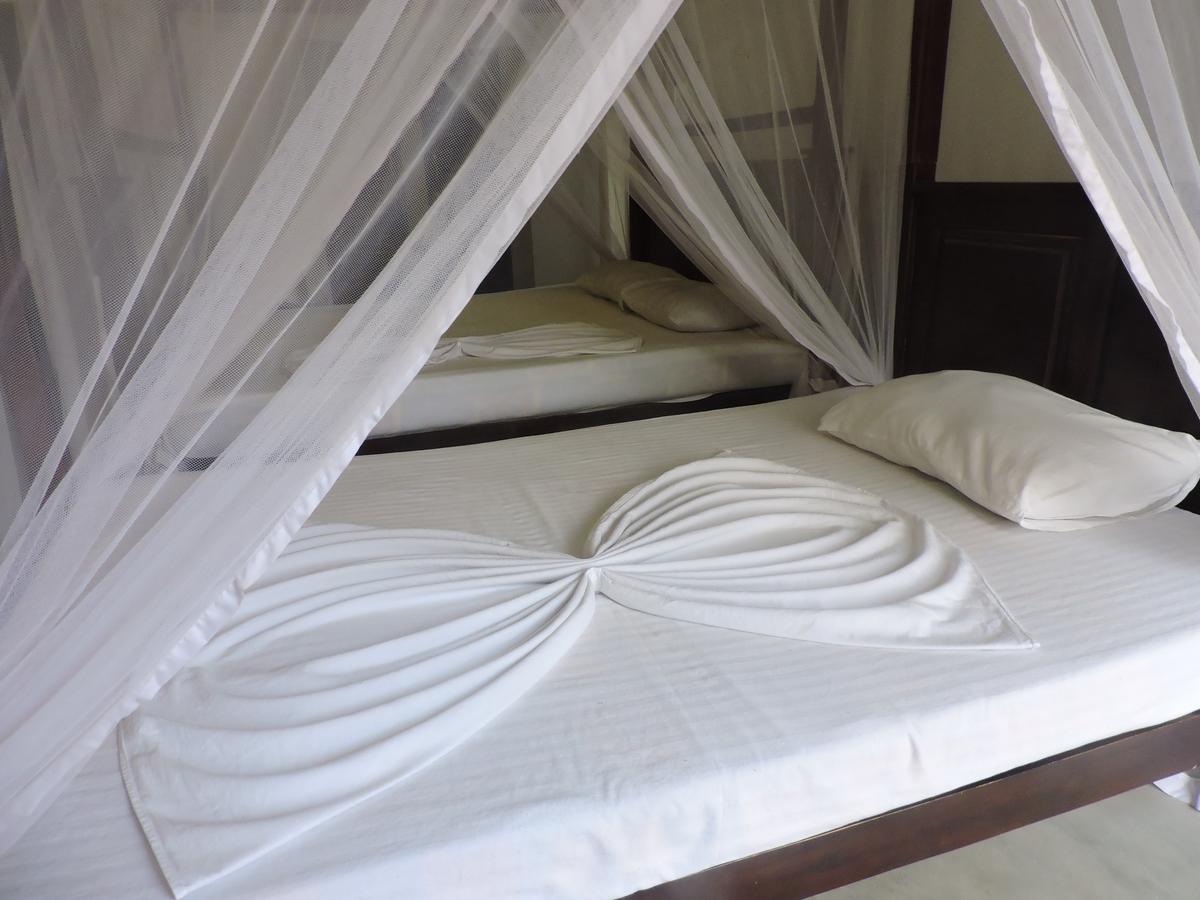Asantha Guest House Unawatuna Eksteriør billede