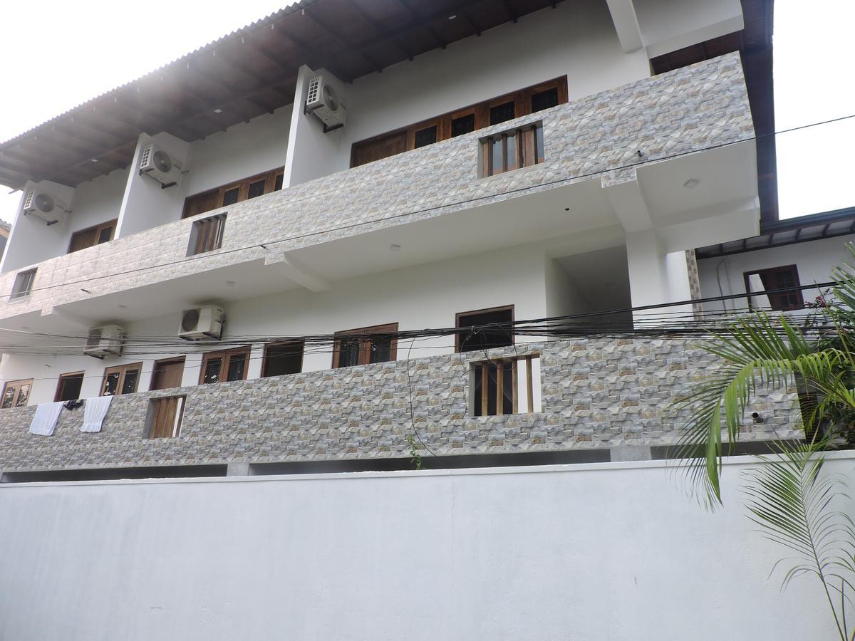 Asantha Guest House Unawatuna Eksteriør billede