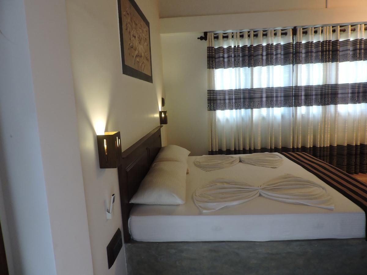 Asantha Guest House Unawatuna Eksteriør billede